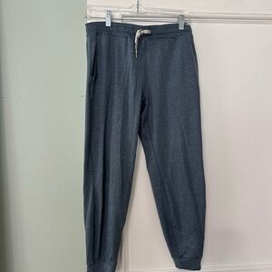 Vuori Men's Charcoal Jogger Pants